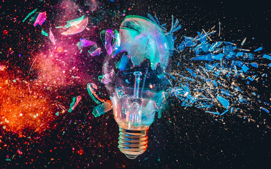 2025 Design Trends: Minimalism is Getting a Personality Transplant (Finally!)